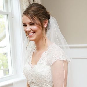 Meet your Posher, Elizabeth